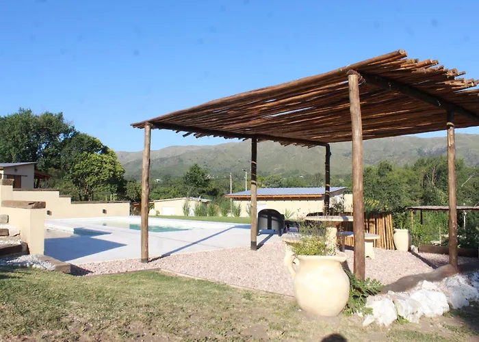 Lo De Almada Cabanas&Suites