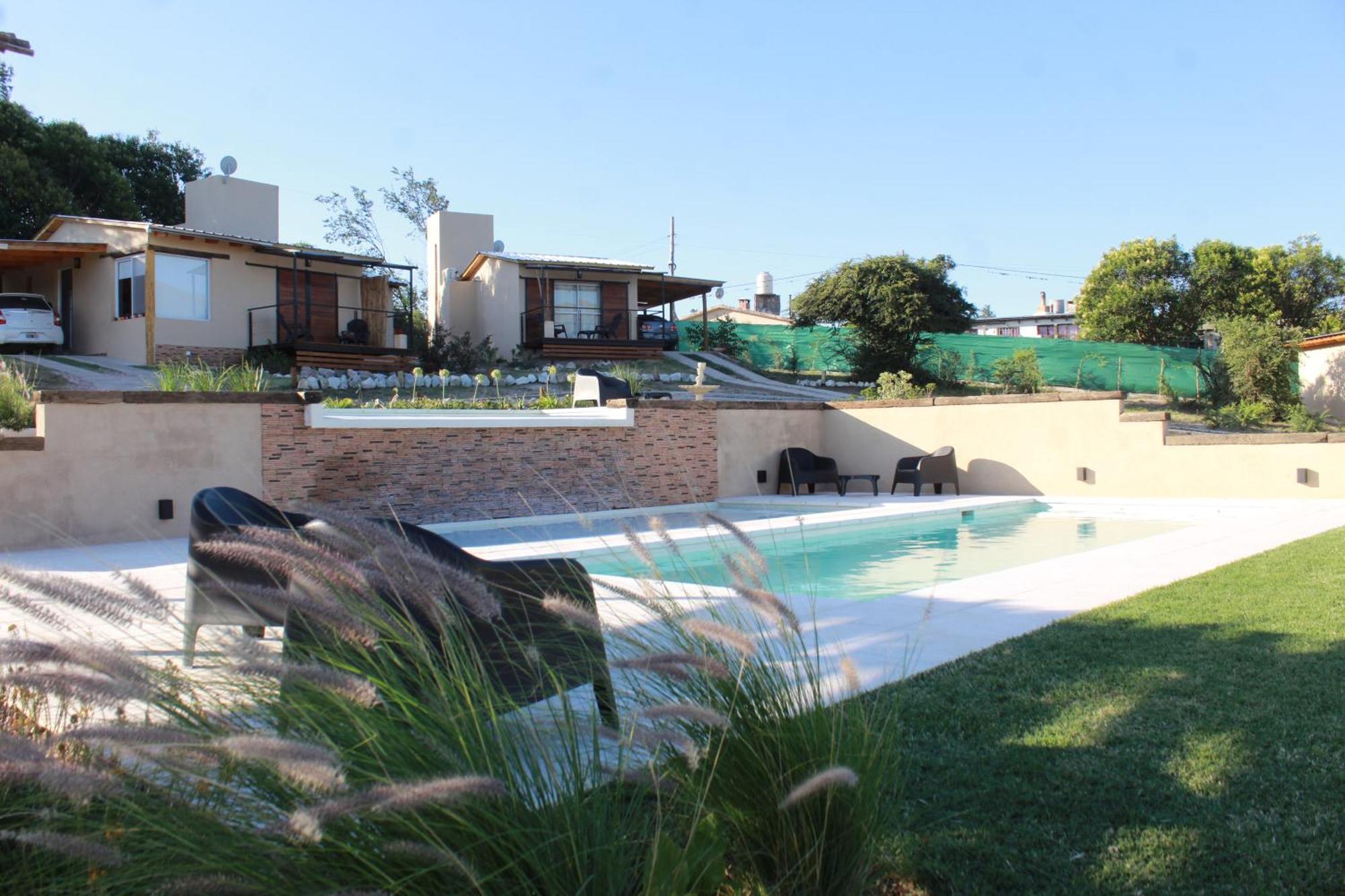 Lo De Almada Cabanas&suites *